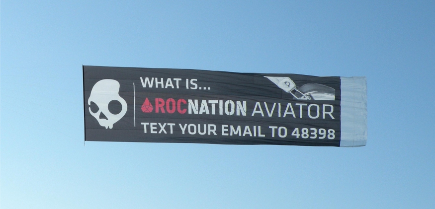 Airplane Banners in and near Los Angeles California
